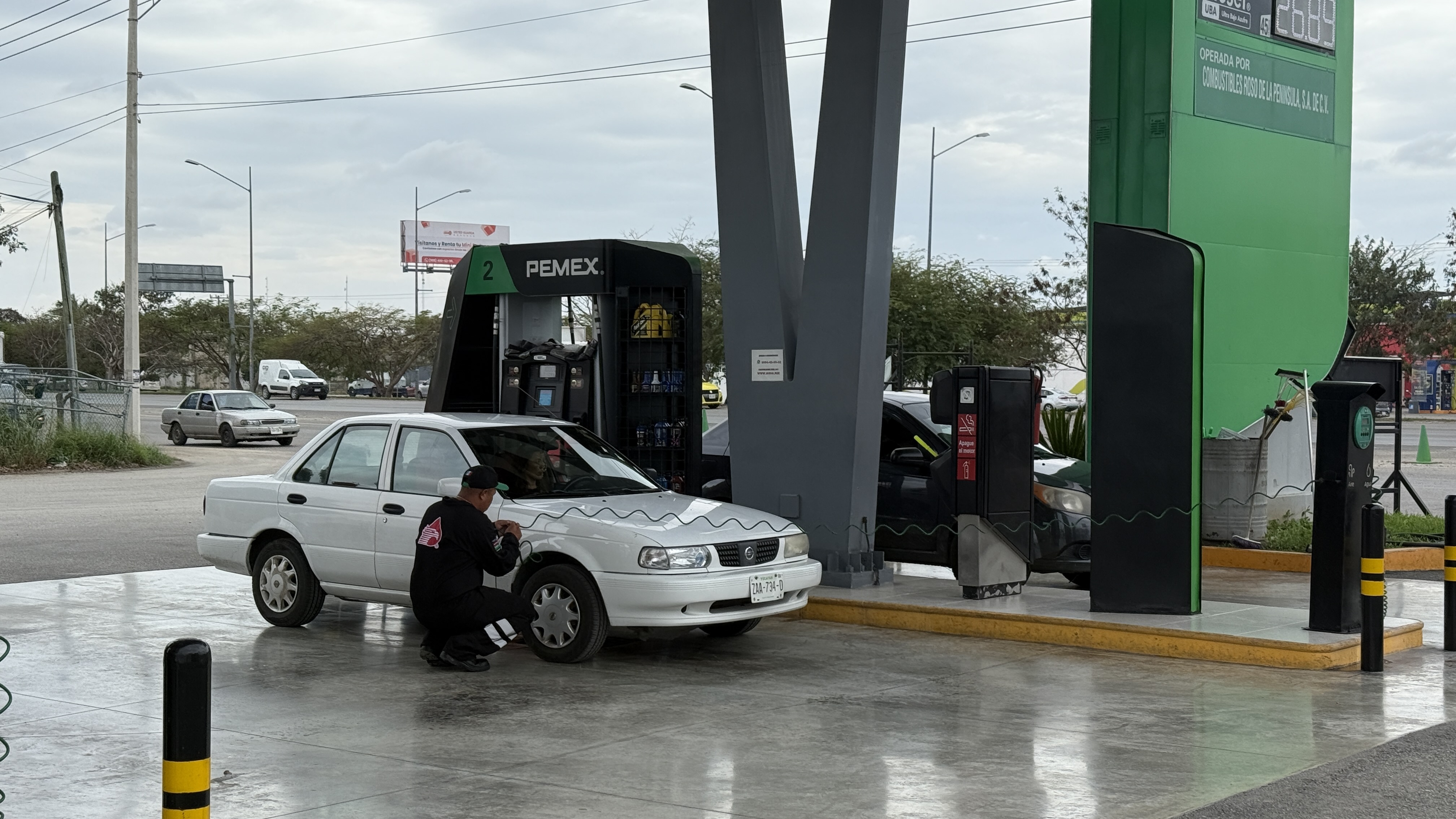 Revisión de llantas y servicio de aire